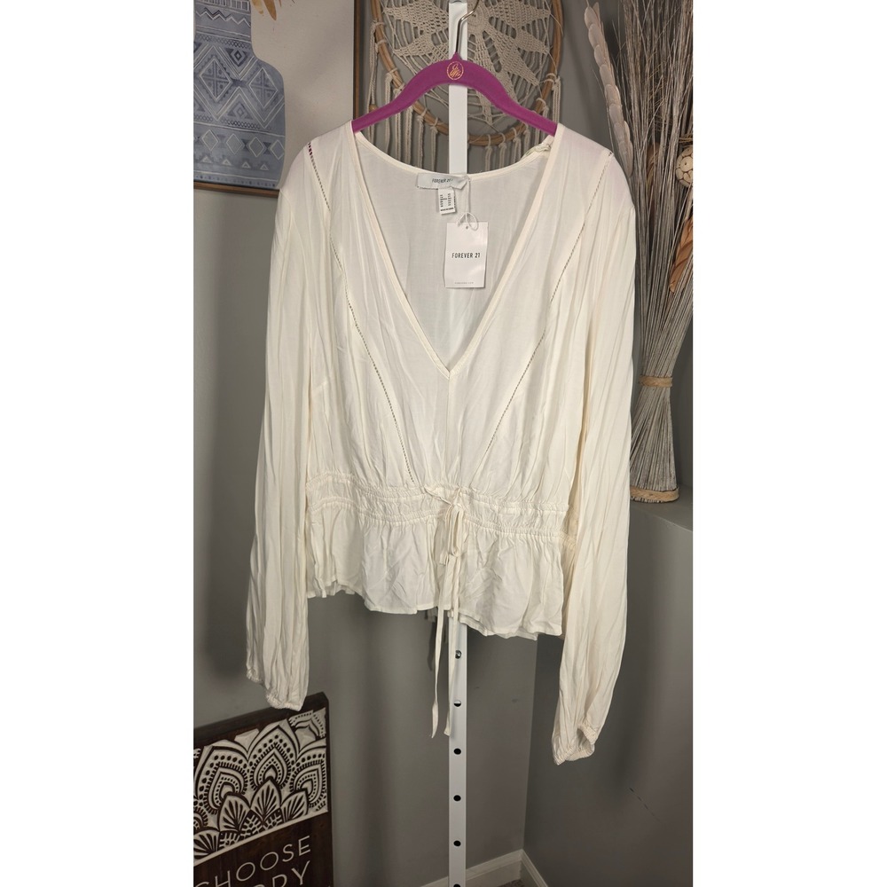Forever 21 Plus Size 2X Cream V-Neck Peplum Blouse Long Sleeve Boho Rayon New